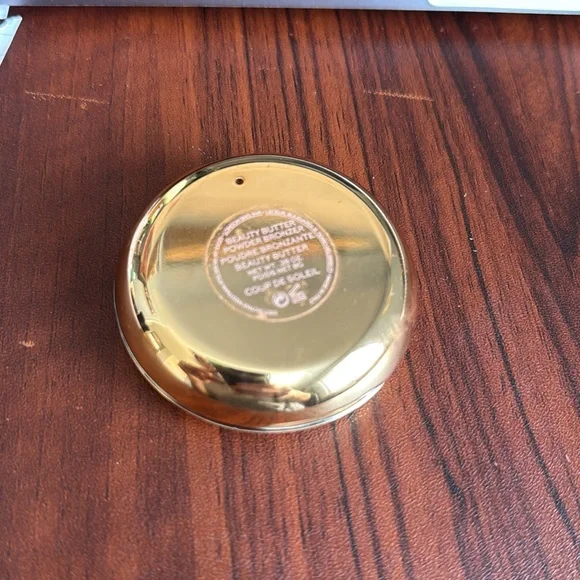 Westman Atelier Beauty Butter Powder Bronzer - Picture 3 of 3